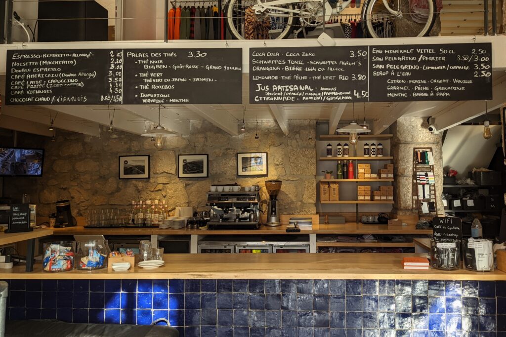 Nice-Antibes – Cafe du Cycliste counter (copyright Simon MacMichael)