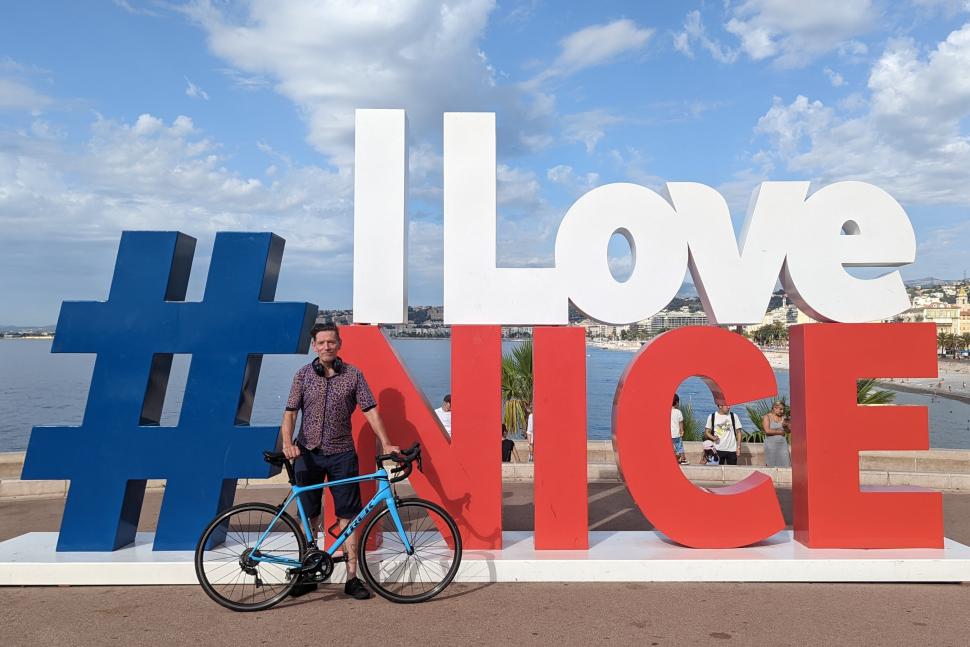 https://cdn.road.cc/wp-content/uploads/roadcc/nice-antibes-i-love-nice-sign-copyright-simon-macmichael_0.jpeg