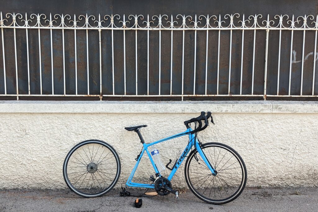 Nice-Antibes – puncture (copyright Simon MacMichael)