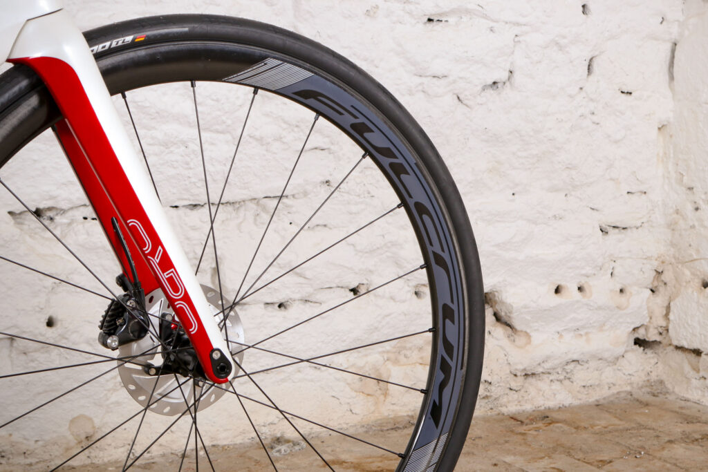 Orro Venturi Ultegra Di2 – rim.jpg