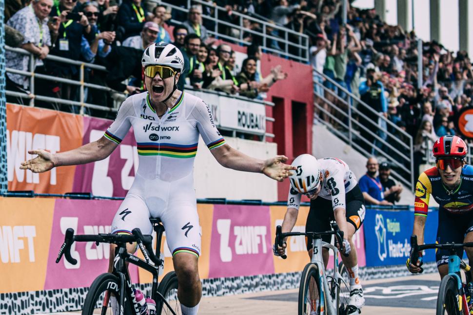 Paris-Roubaix Femmes 2024
