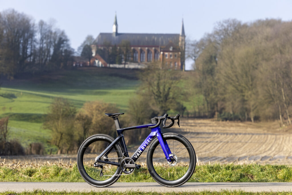 2025 Van Rysel RCR-F Ultegra