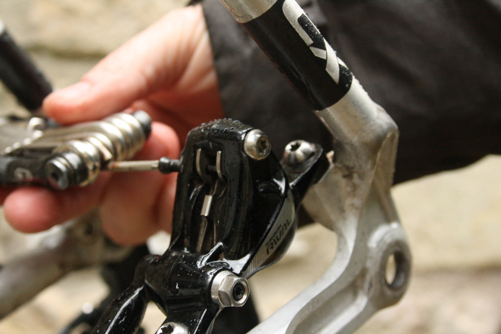 Remove retaining bolt