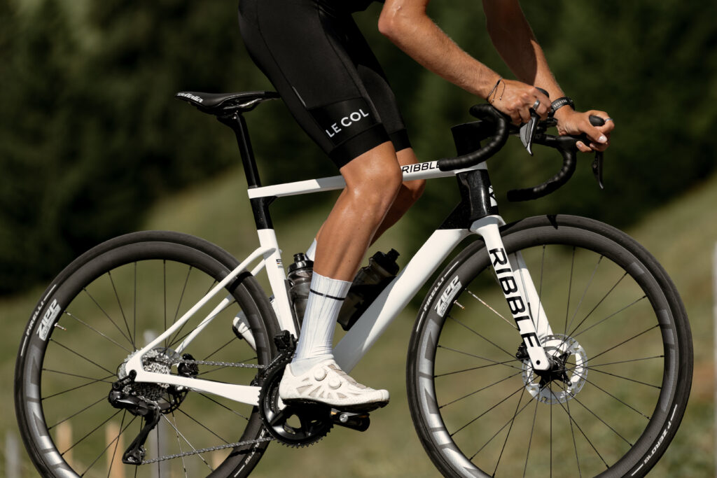 Ribble ULTRA RACE Switzerland photoshoot – riding 1