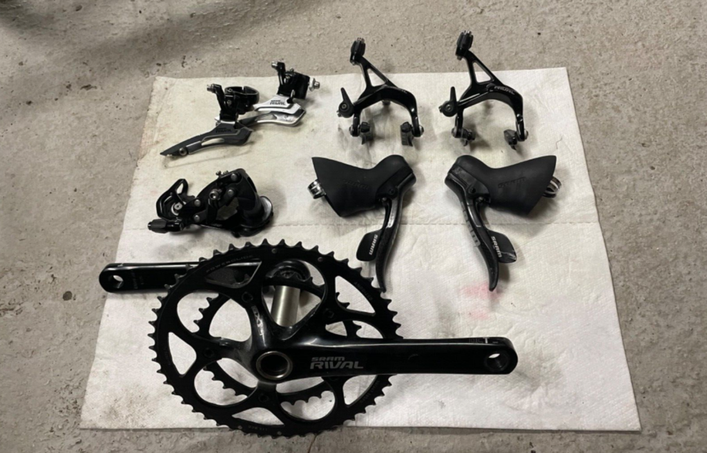 Sram Rival rim brake groupset