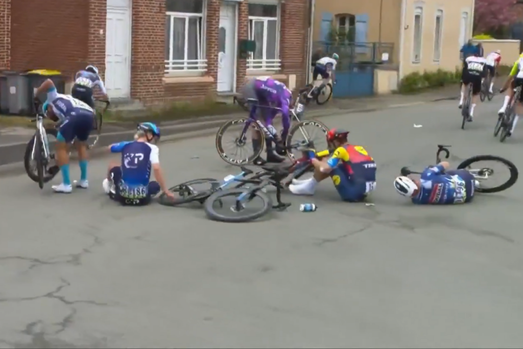 Jasper Stuyven Paris-Roubaix crash