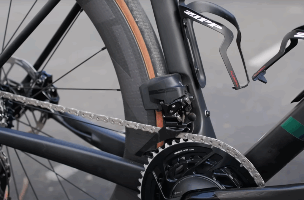2023 Sram Force AXS front mech 3 chainrings