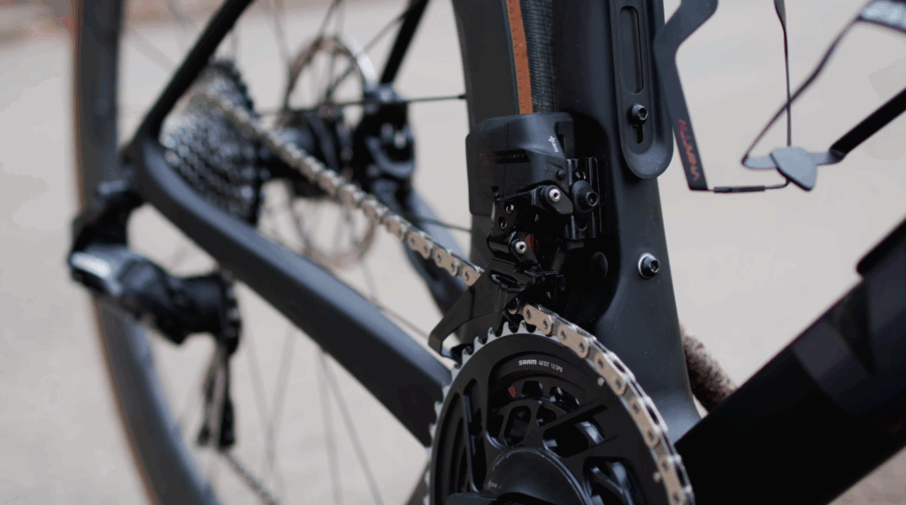 2023 Sram Force AXS Ventum front mech