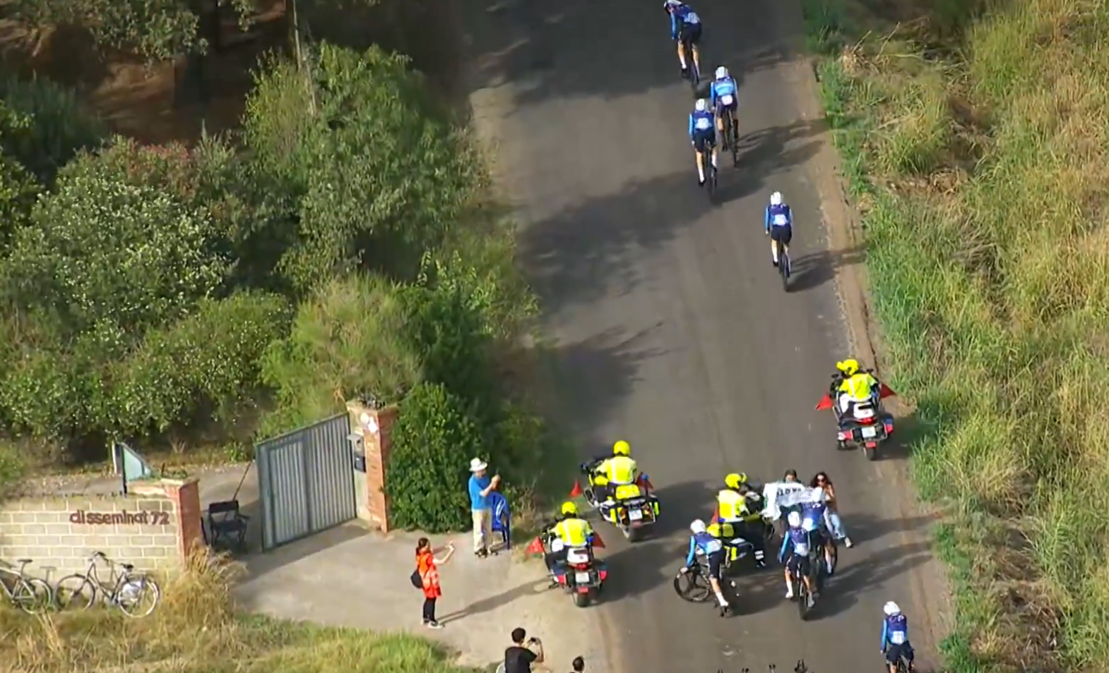 Israel - Premier Tech team time trial interrupted by pro-Palestine protest at Vuelta a Espa&ntilde;a