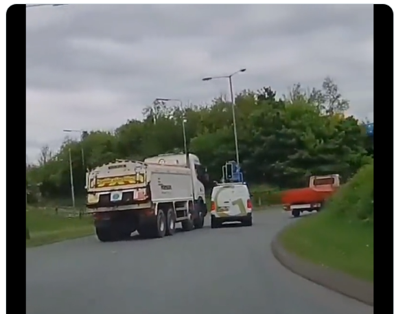 https://cdn.road.cc/wp-content/uploads/roadcc/sixwheeler.png