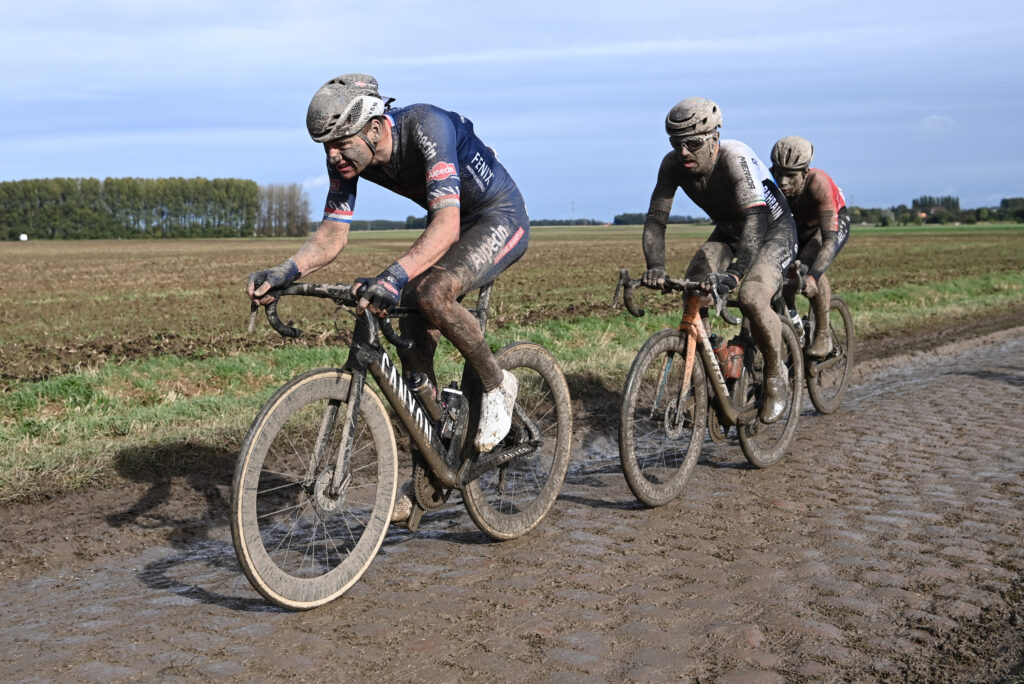 Sonny Colbrelli Merida Reacto Paris-Roubaix-4