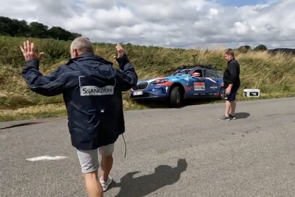 Soudal Quick-Step car being towed out