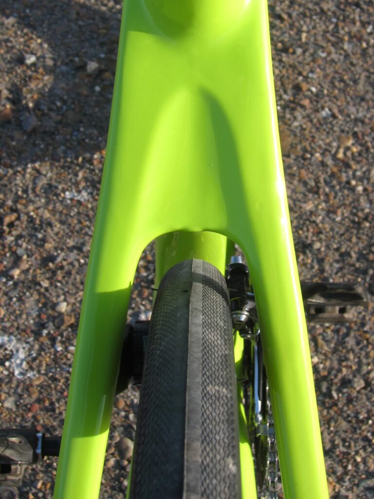 Specialized Diverge Comp Carbon – Rear Tyre Clearance