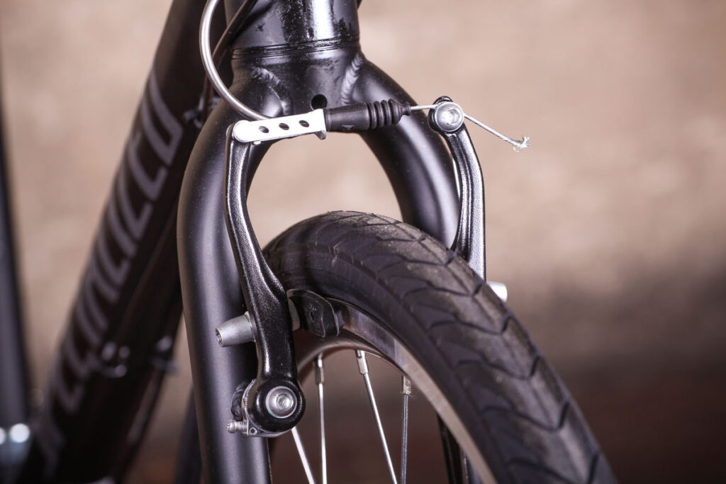 Specialized Sirrus Alloy - front brake