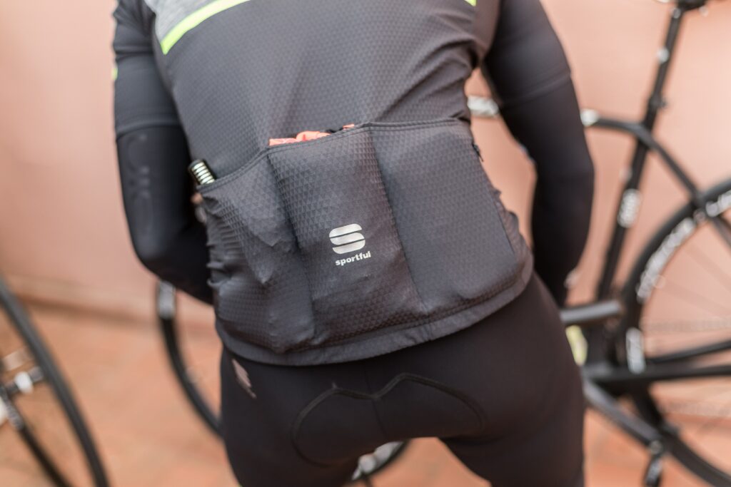 sportful giara clothing1.jpg
