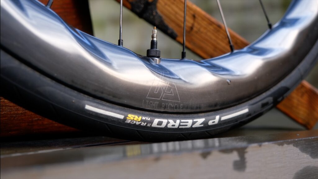 2025 Chinese carbon wheels Light Bicycle Falcon Turbo 50 rim 2
