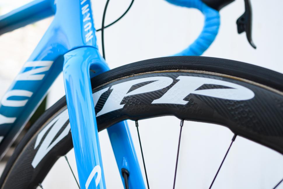 14 - Zipp