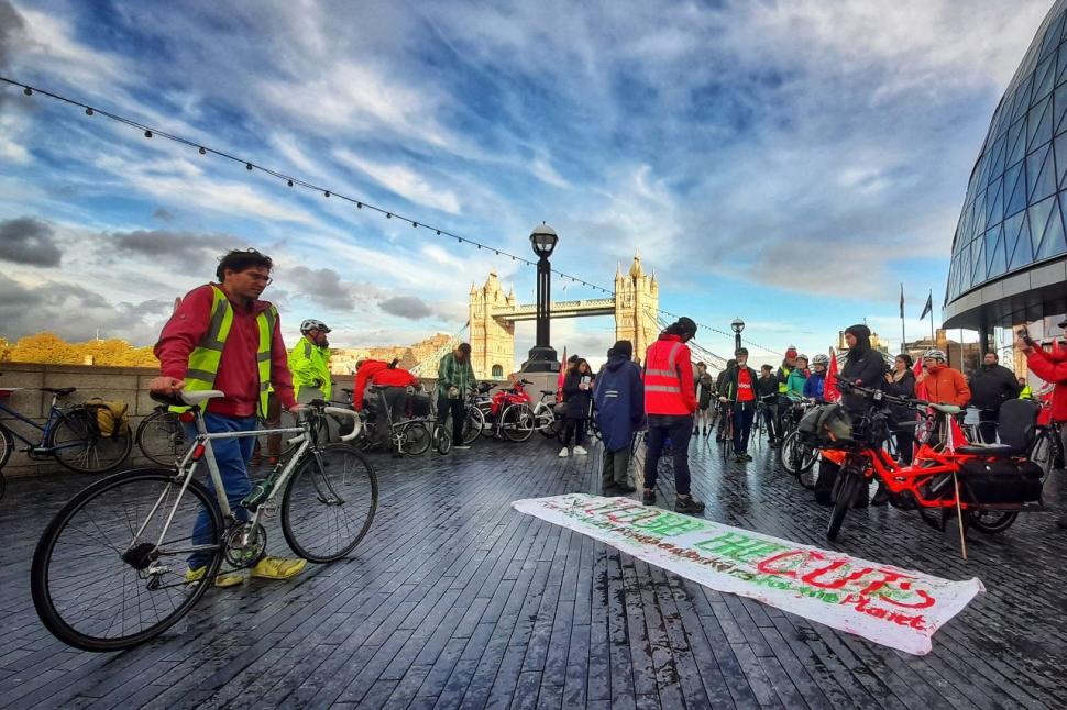 IGWB protest (image: Simon MacMichael)