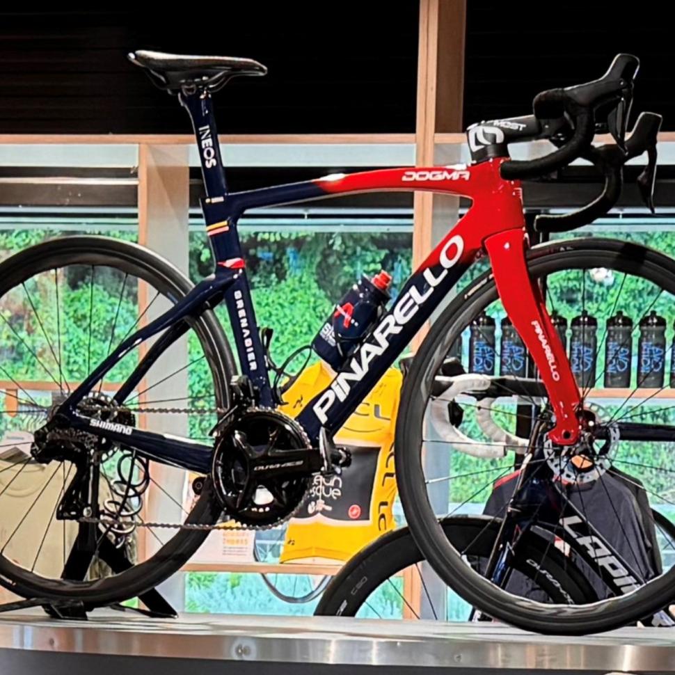 Egan Bernal stolen Pinarello
