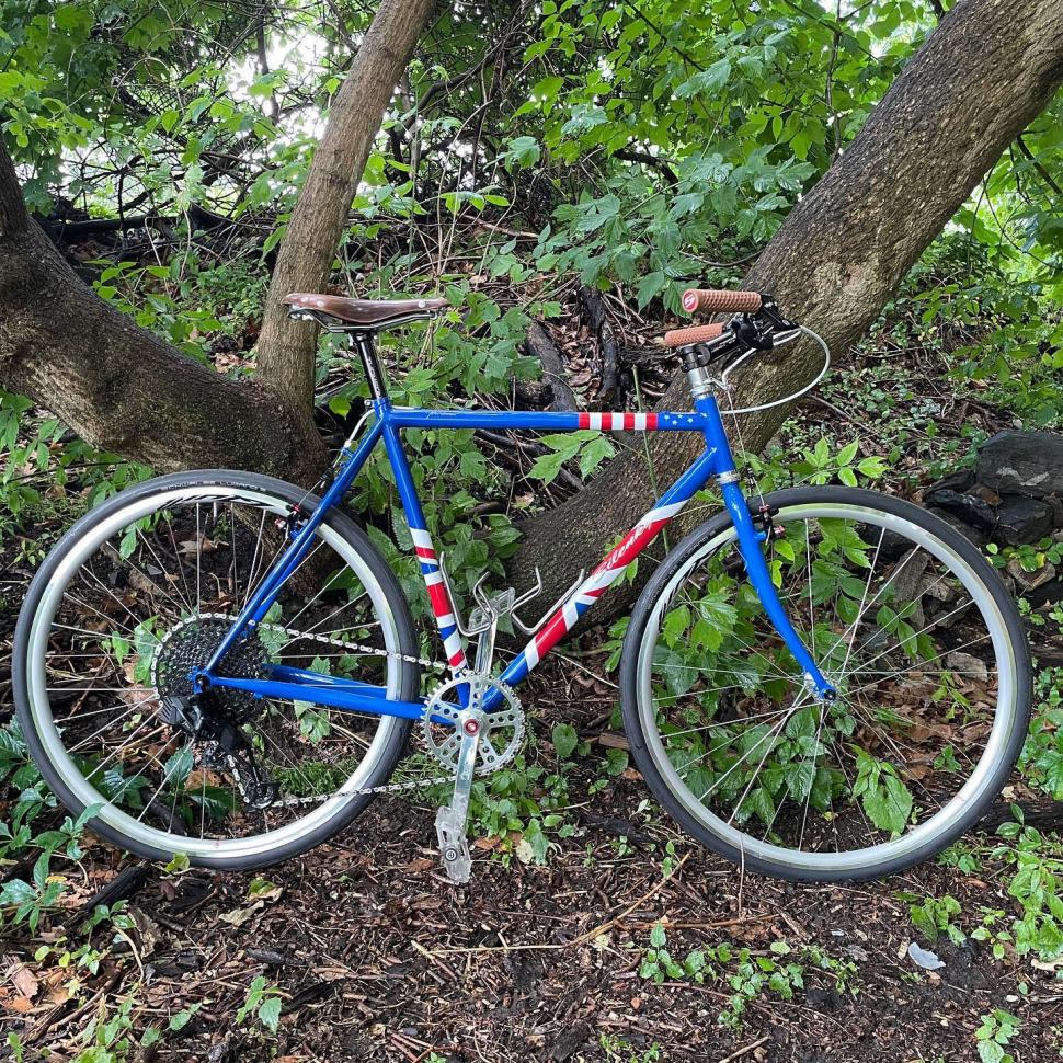 Boris Johnson's gift from Joe Biden (via Bilenky Cycle Works/Facebook)