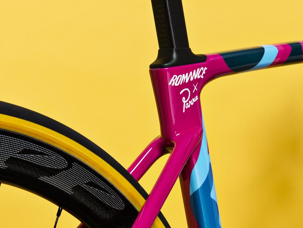 2019_06_14_ROMANCE_PARRA_BIKE_YELLOW_0088