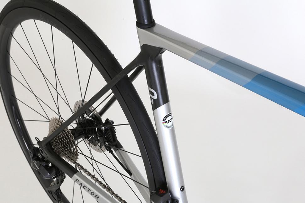 2020 Factor O2 - back end.jpg