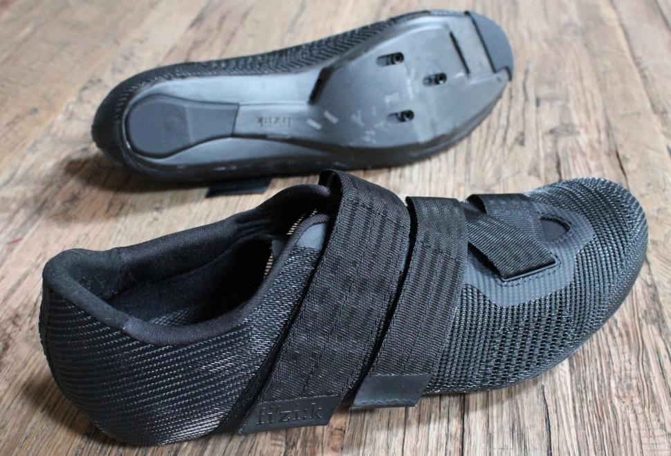 2020 Fizik Vento Powerstrap R2 Aeroweave shoes pair - 1.jpg