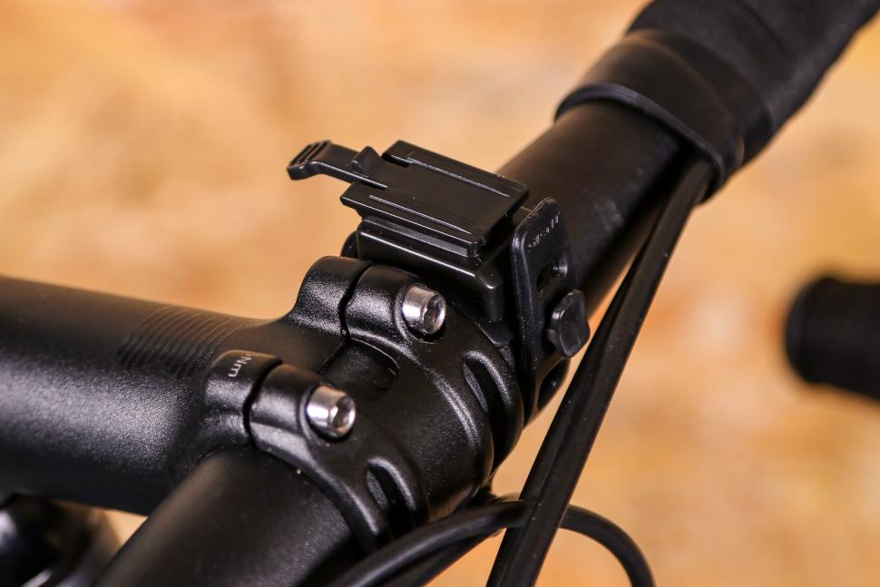2020 Giant Recon HL1100 - mount.jpg