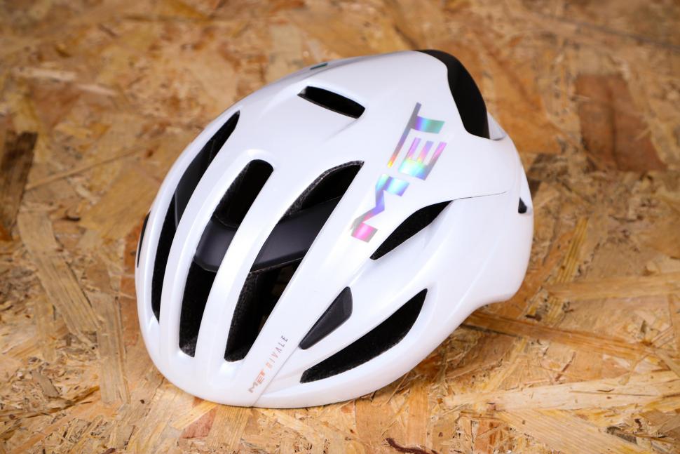 Met Rivale Mips helmet