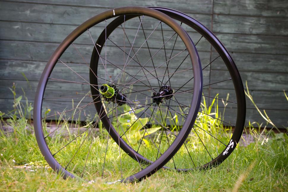 2020 Scribe Race-D wheelset.jpg