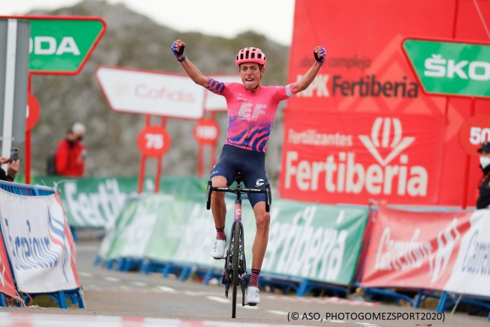 2020 Vuelta - Hugh Carthy wins on the Angliru  (&copy; ASO, PHOTOGOMEZSPORT2020)