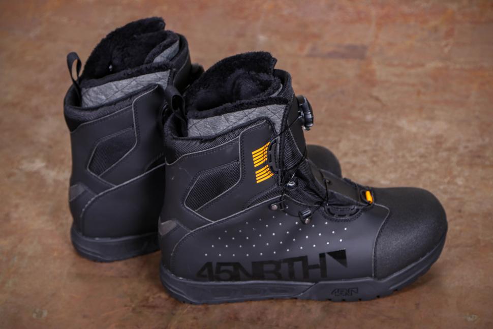 2021 45NRTH Wolvhammer Boa Premium Insulated Winter Cycling Boot.jpg