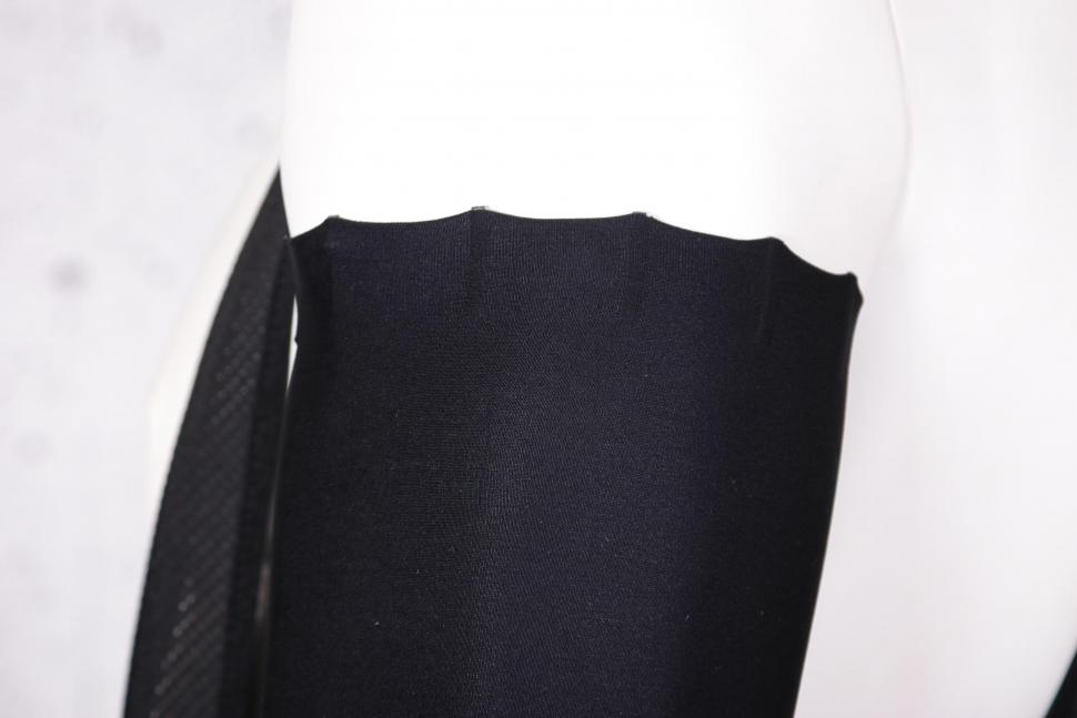 2021 7mesh Colorado Arm Warmer - top cuff.jpg
