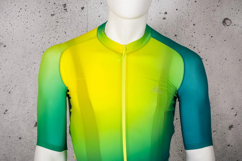 2021 7mesh Skyline Jersey - chest.jpg