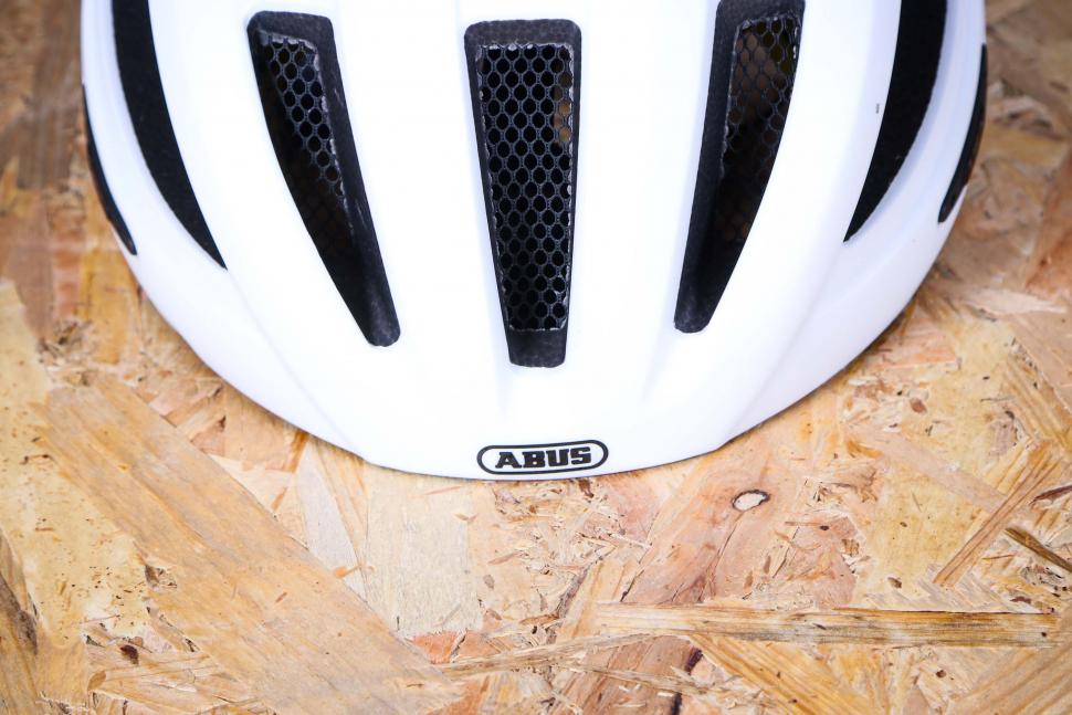 2021 Abus Macator MIPS helmet - front detail.jpg