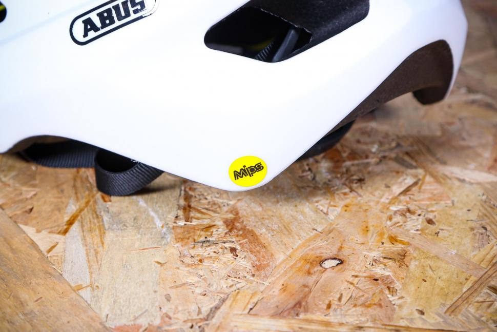 2021 Abus Macator MIPS helmet - MIPS.jpg