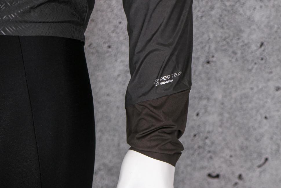 2021 Altura Icon Rocket Mens Packable Jacket - Pertex sleeve logo.jpg
