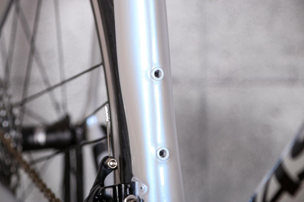 2021 Basso Diamante Caliper Chorus 12x - bosses 2.jpg