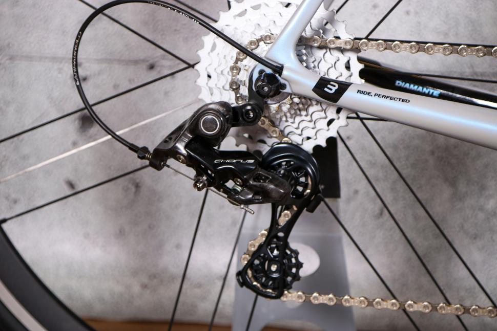 2021 Basso Diamante Caliper Chorus 12x - rear mech.jpg