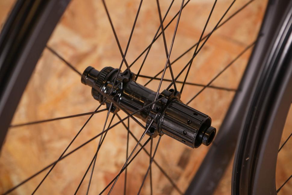 2021 Black Inc FORTY FIVE wheelset - rear hub.jpg