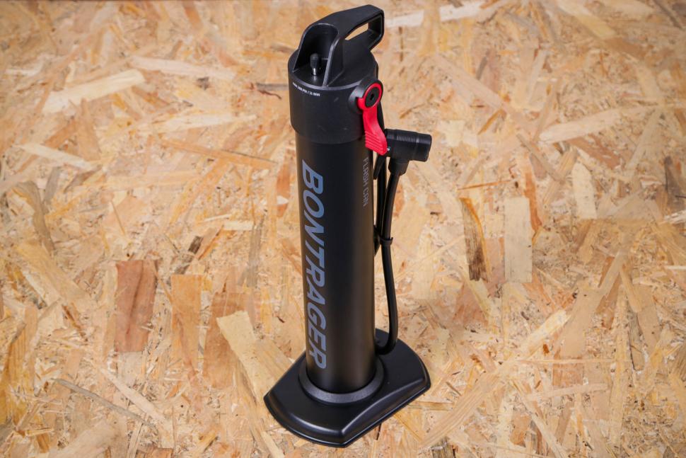 2021 Bontrager TLR Flash Can pump.jpg