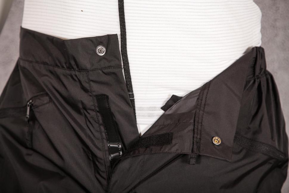 2021 BTWIN 900 Urban Waterproof Cycling Trousers - button and velcro fly.jpg