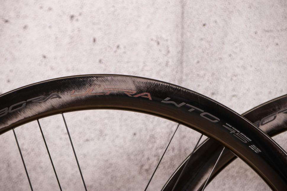 2021 Campagnolo Bora Ultra WTO 45 DB wheelset - rim detail 1.jpg