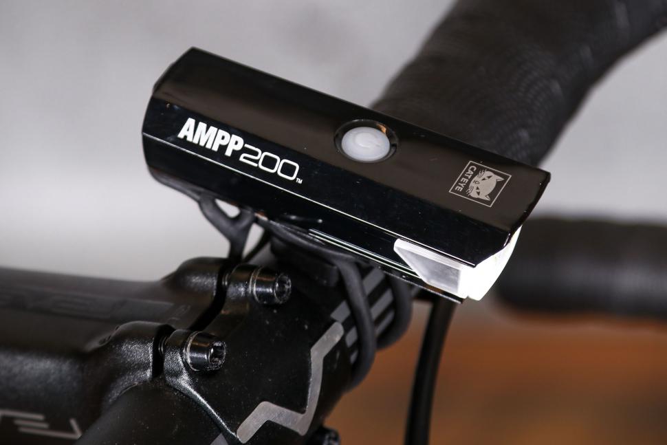 2021 Cateye AMPP 200 Front Light - top.jpg