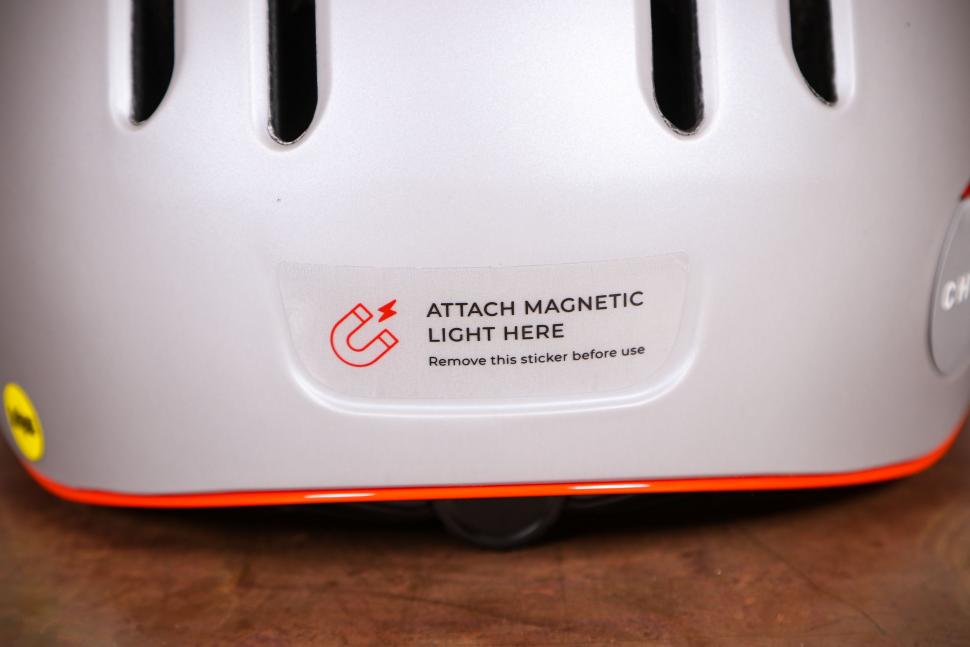 2021 CHPT3 x thousand Barrivell MIPS Helmet - light magnet.jpg