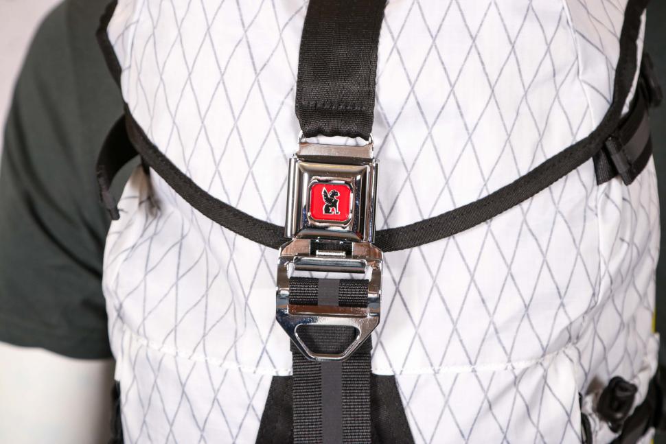 2021 Chrome Tensile Ruckpack - clip.jpg