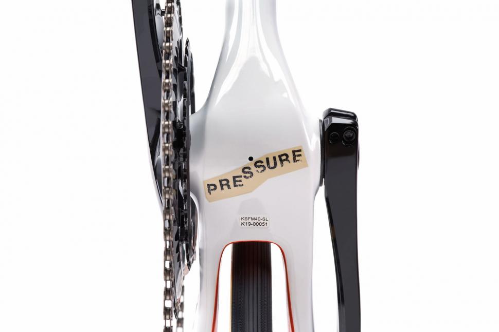2021 Cinelli Pressure BB - 1.jpeg