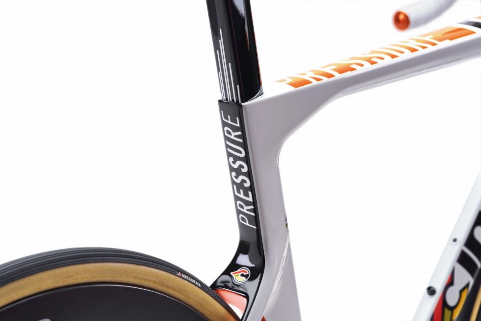 2021 Cinelli Pressure seat tube seatpost - 1.jpeg