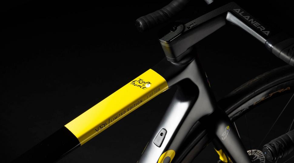 2021 Colnago V3Rs TdF edition - 6.jpeg
