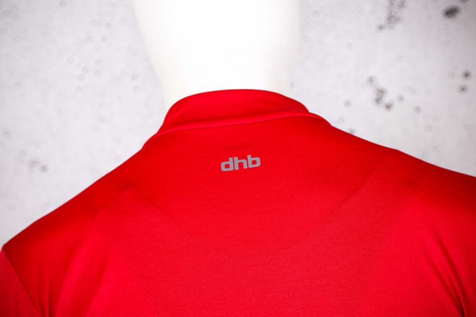 2021 dhb Short Sleeve Jersey - collar back.jpg